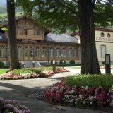 En 2001, le casino de Saxon ne parvient pas à décrocher sa concession et devra stopper ses activités l'année suivante
